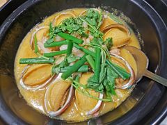 黄焖花胶鲍鱼鸡-东海海鲜酒家(中信广场店)