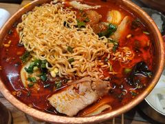 -成都你六姐·牛肉冒菜(城市集市合生汇店)