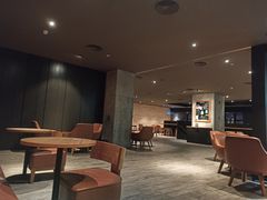 大堂-星巴克臻选(深圳皇庭广场分店)