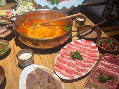 -黔诚多彩火锅(甲秀楼店)