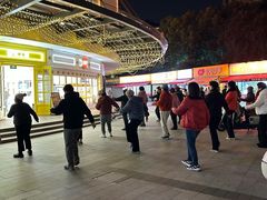 -百联临沂购物中心(临沂路店)