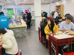 -聚德华天护国寺小吃(甜水园店)