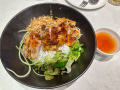 -美奈小馆·越南料理(中航城君尚购物中心店)