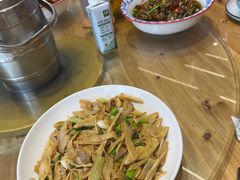 -三只鸟本地特色菜馆(上饶总店)