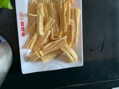 -牛事制造局牛肉火锅(莲岳路店)
