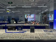 -优购镜仓(六角广场店)