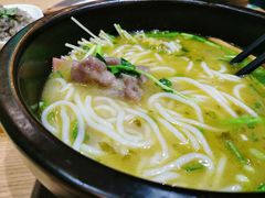 -妈妈故事米线(市府恒隆店)