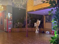 -明日世界密室轰趴·剧本桌游·箭馆团建(国贸店)