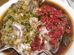 双色蒸鱼头-翠清酒家(万丰路店)