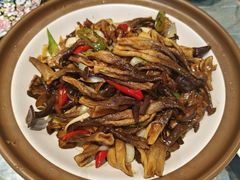 -哈啾嗨·新概念蒙餐(红星新城店)