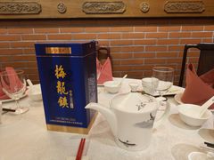 -梅龙镇酒家(南京西路总店)