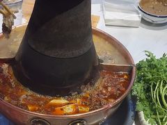 -老蜀铜火锅·酸菜脊骨·麻辣羊蝎子(热闹路店)
