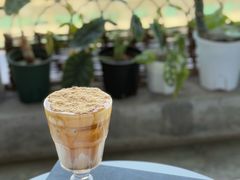 -luutosa  cafe & tea 鹿兔山