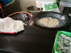 -老西白点心店