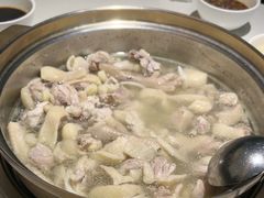 -烹然四季椰子鸡火锅(姚家园万象汇店)