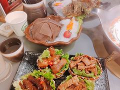 -湊湊火锅·茶憩(南京万象天地店)