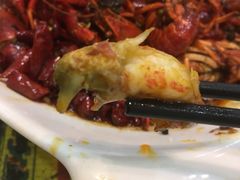 -扒虾小妹儿麻辣海鲜(宏图街店)