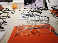 -浮光眼镜·蔡司视觉合作·数字验配中心(陆家嘴店)