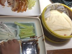 -韵秋荷(宝山龙湖天街店)