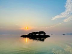 -微山湖红荷湿地景区