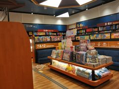 -西西弗书店&矢量咖啡(凯德晶萃广场店)