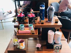零售区-星巴克臻选(广州二沙岛文立方店)