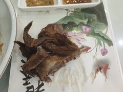 -大鸭梨烤鸭店(金顶街店)