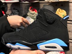 -ABC MART(心斎橋店)