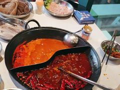 -憨铁匠老火锅(龙岗万科里店)