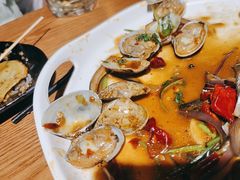 -聚点串吧·北京烧烤(赵登禹路店)