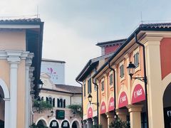 -佛罗伦萨小镇广佛名品奥特莱斯(疏港路店)