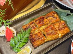 -山川小町·极番烧肉(新地假日广场店)
