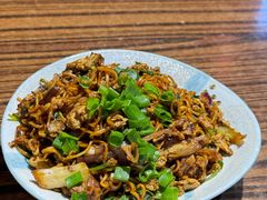 -蚝堡海鲜·威海菜·海肠捞饭·烧烤·亚洲吃蚝公司(幸福门店)