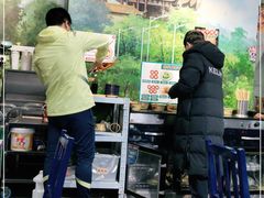 -马路边边串串香(苗栗路店)