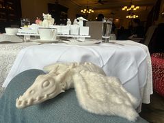 -Salon de Ville浦江汇(上海外滩华尔道夫酒店店)