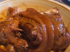 -八府香鸭·啫啫煲(华山路店)