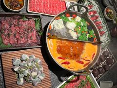 -三出山火锅(南京万象天地店)