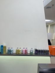 点击看大图 -八佰伴8008星级形象店