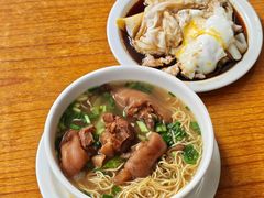 -河记肠粉店
