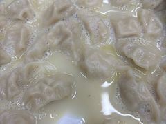 鱼汤馄饨-雪琴面馆富安特色鱼汤面(城中花园店)