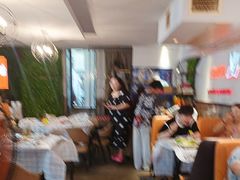 -顶峰夜宴·龙虾烧烤大排档(九江学院店)