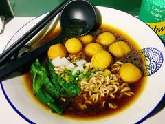 无牌小范必食车仔面-無牌小范·香港明星美食