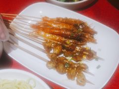 -龙巢盱眙龙虾·牛蛙·烧烤宵夜(八卦岭店)