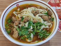 -顺溜·手工刀削面·黑金店(铜锣湾店)