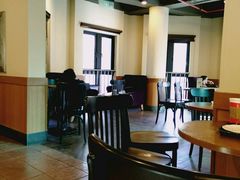 大堂-星巴克(红房子店)