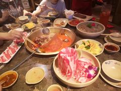 -小龙坎火锅(湖滨银泰in77店)