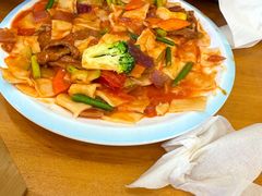 -伊京轩兰州牛肉面(闹市口店)