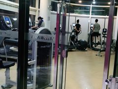 -一兆韦德健身(慧芝湖店)