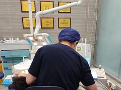 -上海仁爱医院口腔科 · 种植