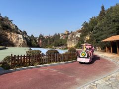 -彩色沙林风景区